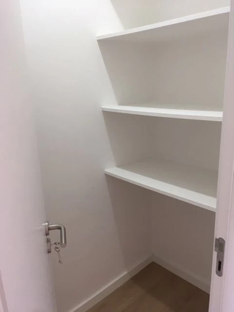Apartamento T-3 para Venda em Mina de Água, Amadora