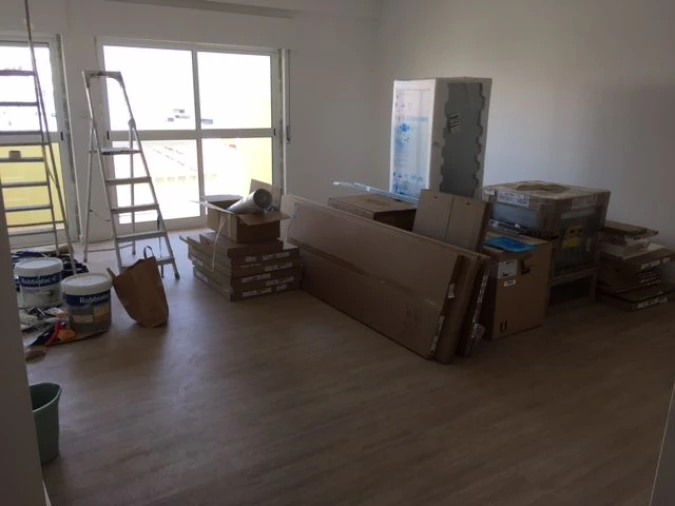 Apartamento T-3 para Venda em Mina de Água, Amadora Foto 19