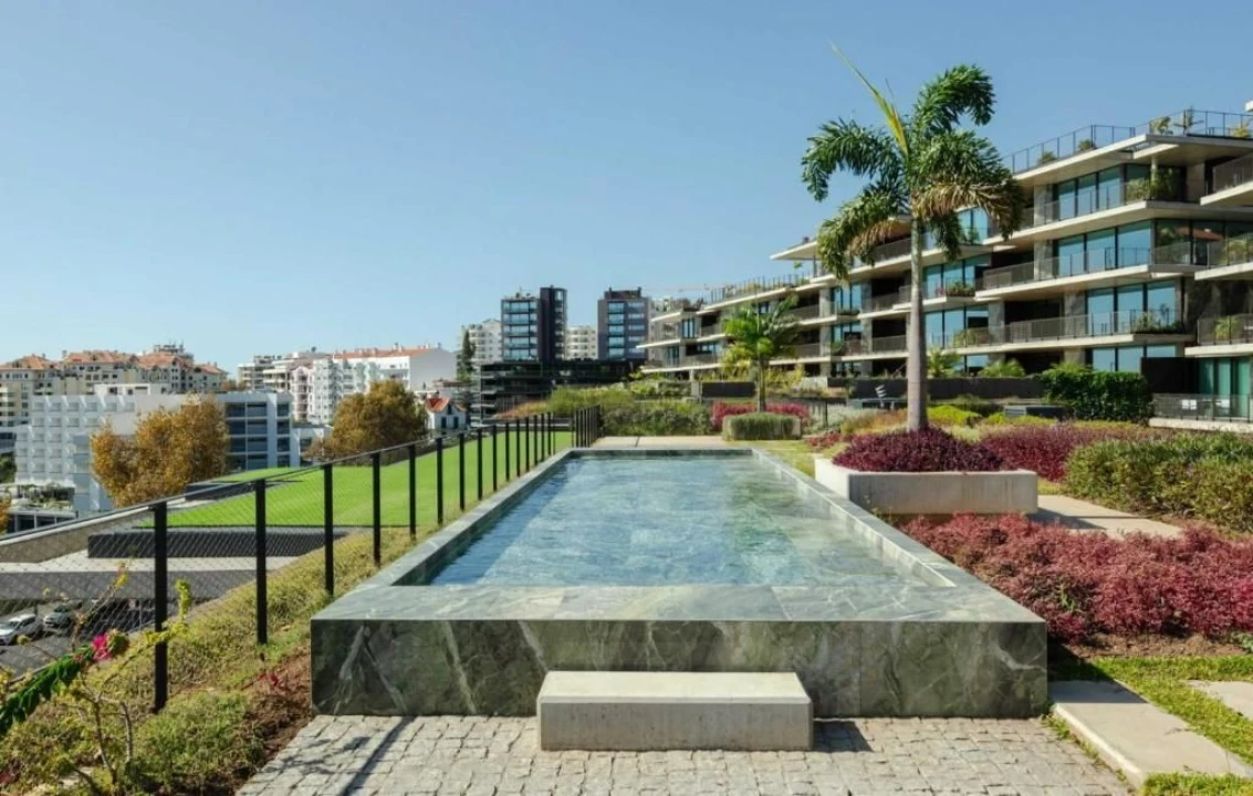 Apartamento T1 para Venda em Funchal, Ilha da Madeira Foto 16