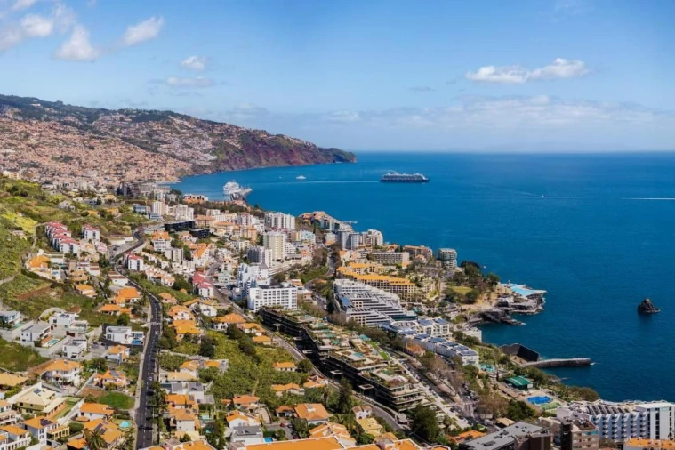 Apartamento T1 para Venda em Funchal, Ilha da Madeira Foto 18