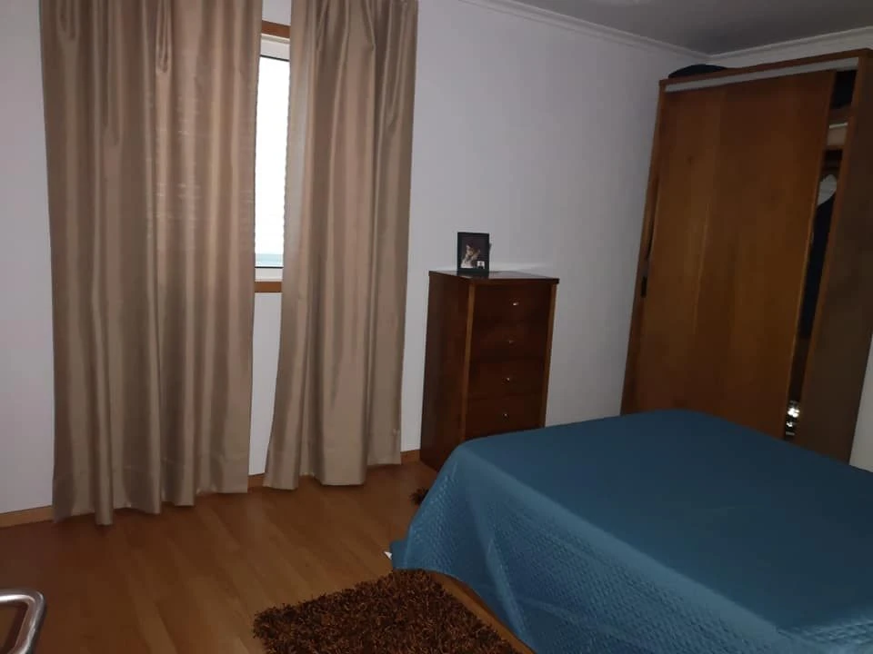 Moradia T4 para Venda em Meinedo Foto 6