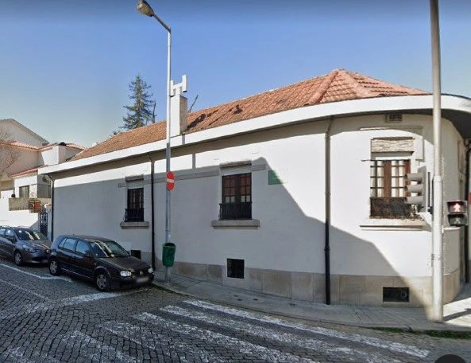 Moradia T3 para Venda em Porto Foto 1