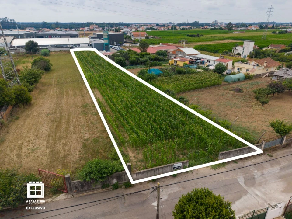 Terreno para Venda em Válega Foto 4
