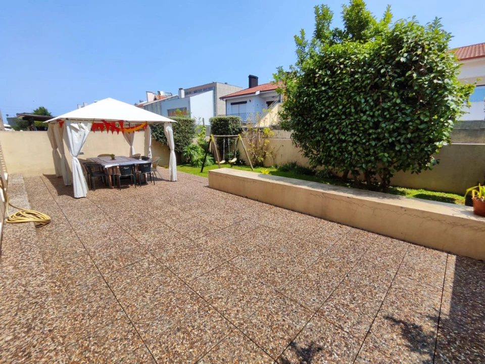 Apartamento T2 para Venda em Senhora da Hora Foto 15