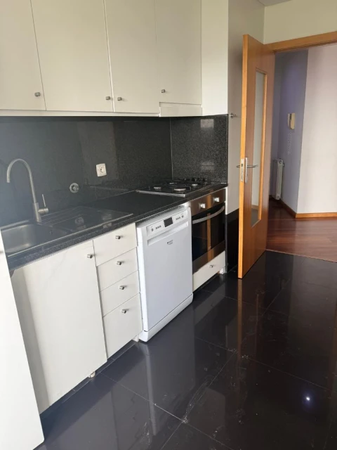 Apartamento T3 para Venda em Maia