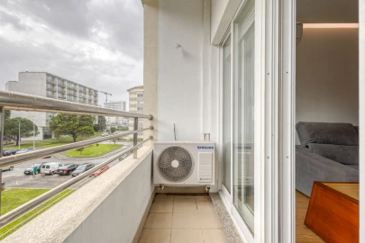 Apartamento T1 para Venda em Porto