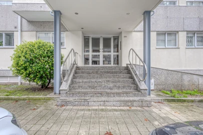 Apartamento T1 para Venda em Porto