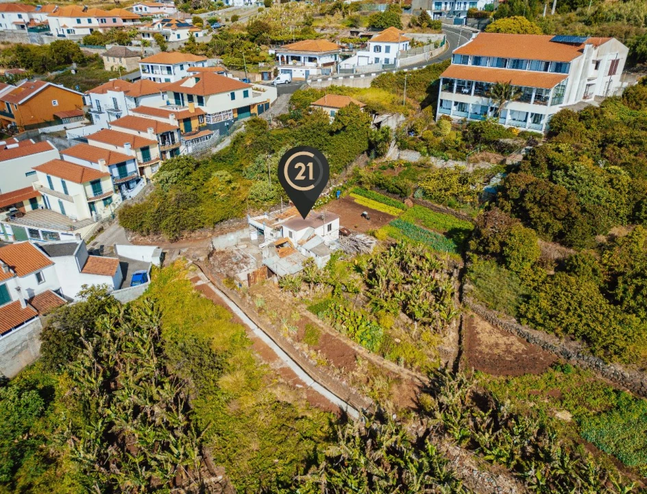 Moradia T2 para Venda em Água de Pena Foto 6