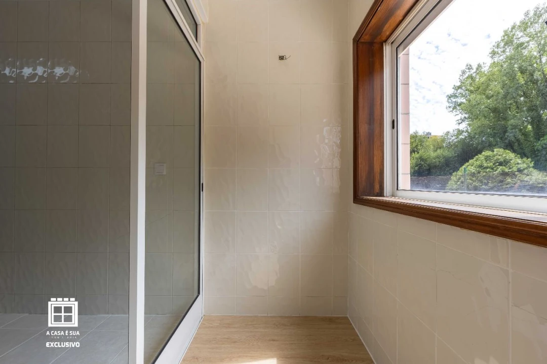 Apartamento T3 para Venda em Vila Nova de Gaia Foto 4
