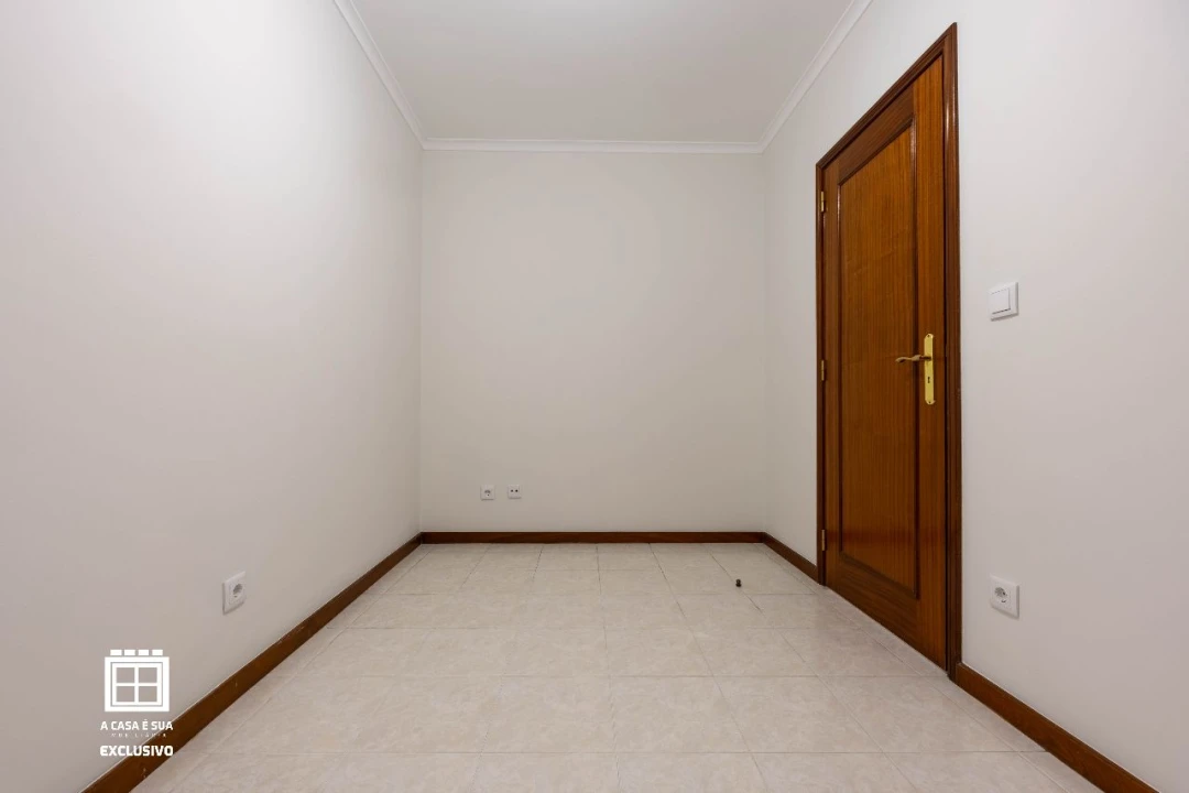 Apartamento T3 para Venda em Vila Nova de Gaia Foto 23