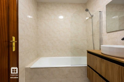 Apartamento T3 para Venda em Vila Nova de Gaia