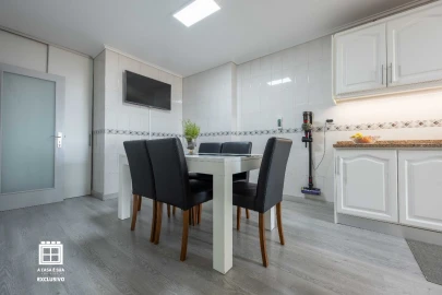 Apartamento T4 para Venda em Lourosa