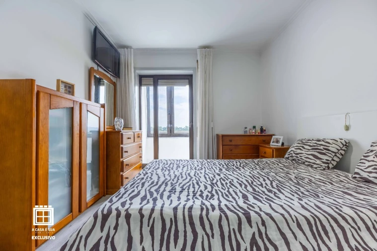 Apartamento T4 para Venda em Lourosa Foto 11