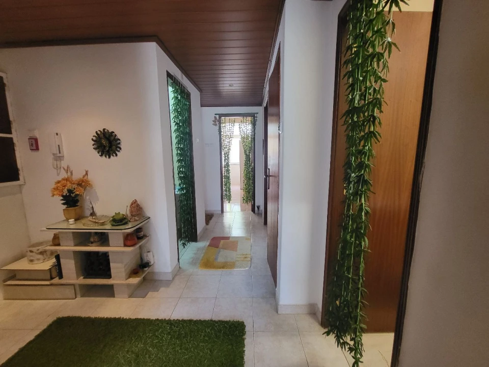 Apartamento T3 para Venda em Amadora Foto 5