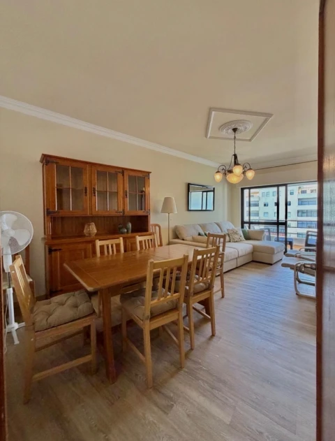 Apartamento T2 para Venda em Avenida Carlos Mota Pinto