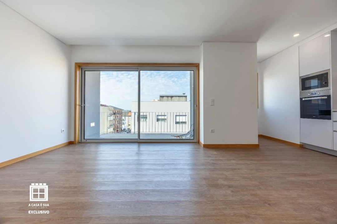 Apartamento T1 para Venda em Vila Nova de Gaia Foto 2