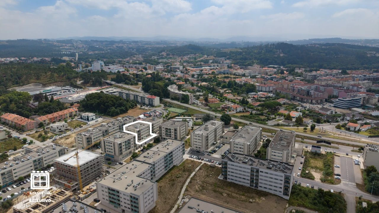 Apartamento T2 para Venda em Santa Maria da Feira Foto 19