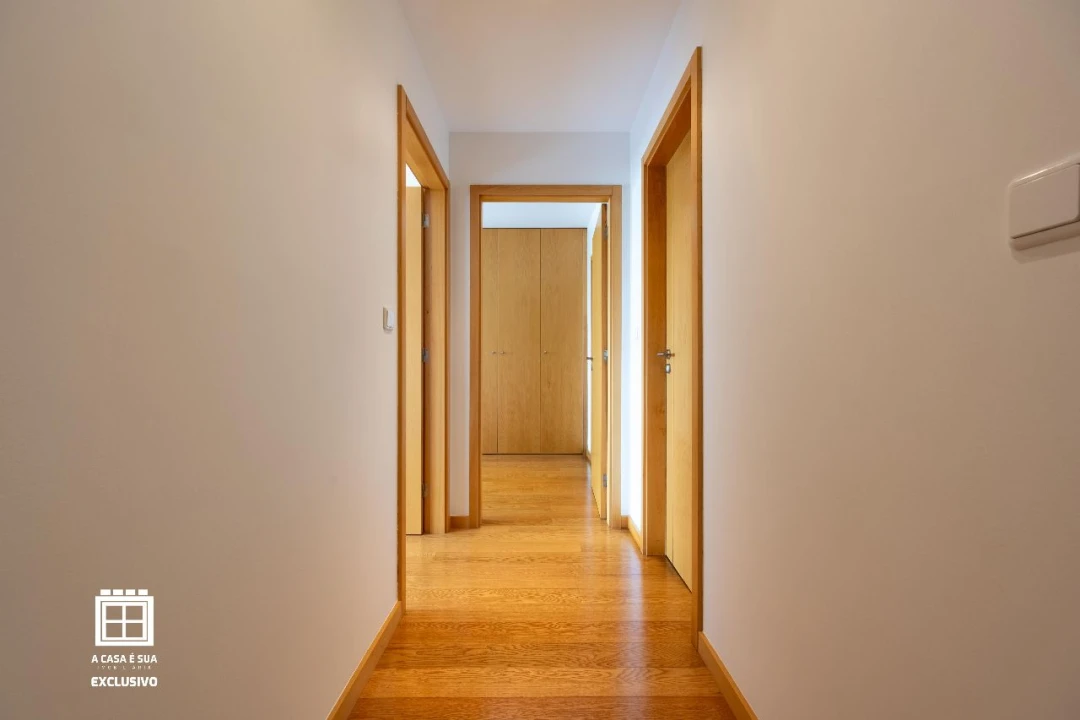Apartamento T2 para Venda em Santa Maria da Feira Foto 33