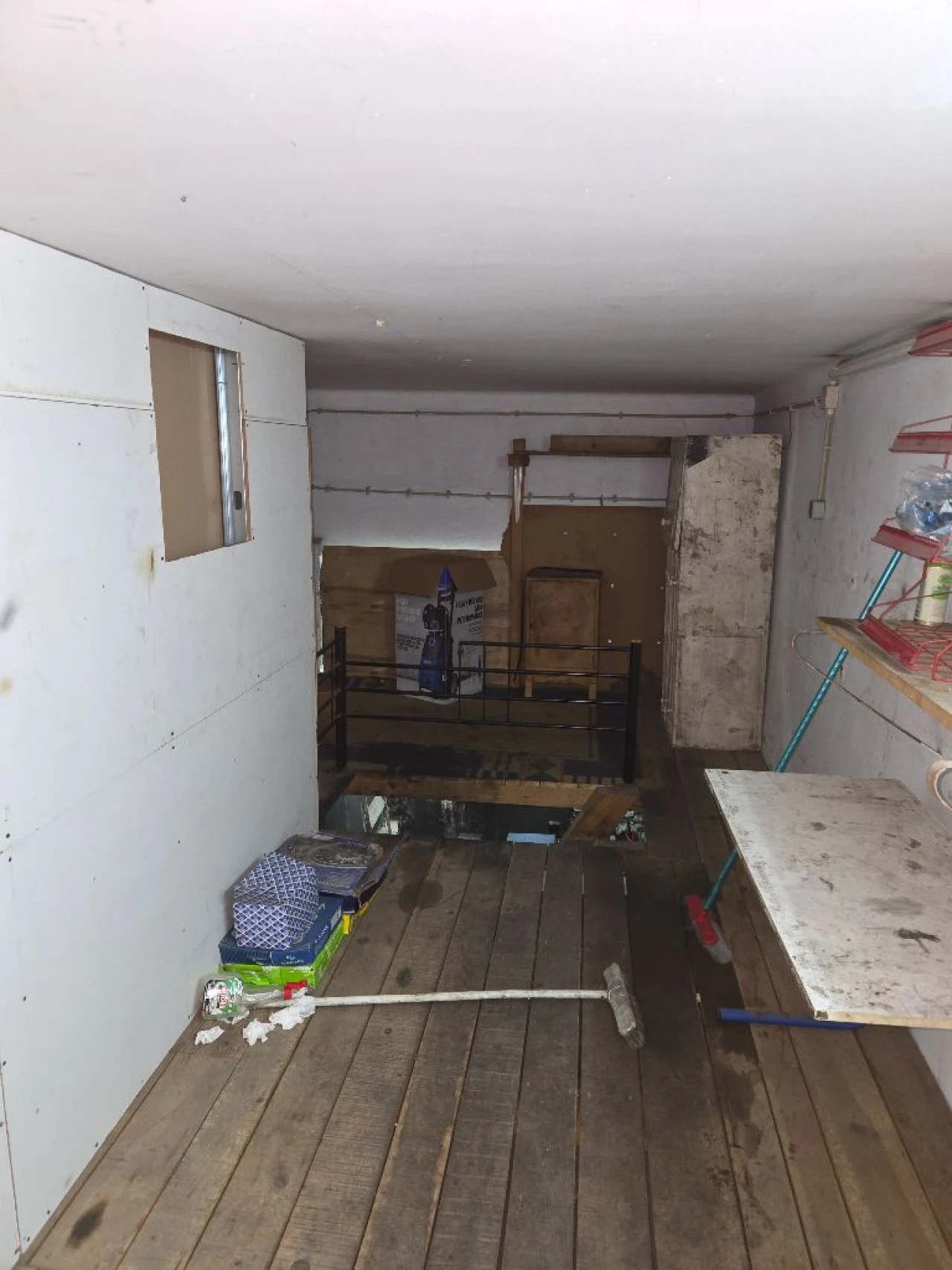 Armazém para Venda em Almada Foto 5