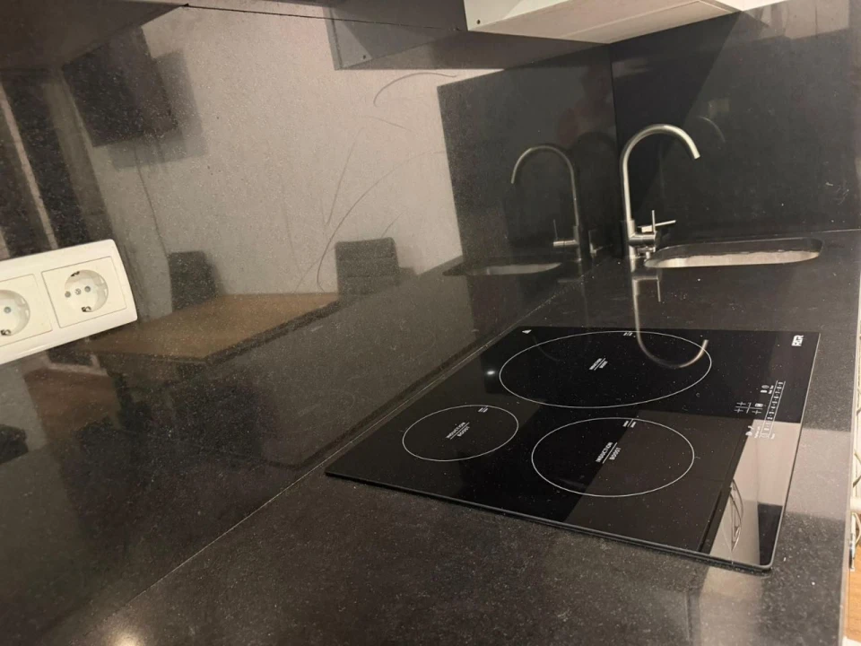 Apartamento T1 para Venda em Funchal Foto 5