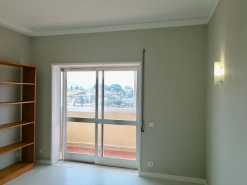 Apartamento T1 para Arrendamento em Porto