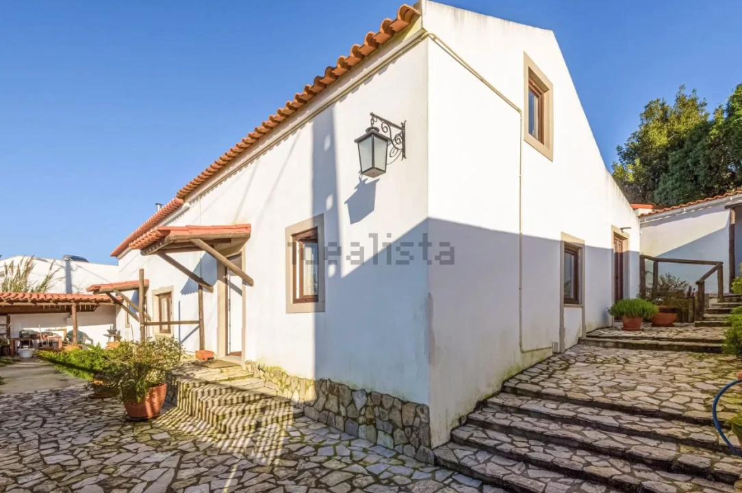 Moradia T1 para Arrendamento em Óbidos Foto 1