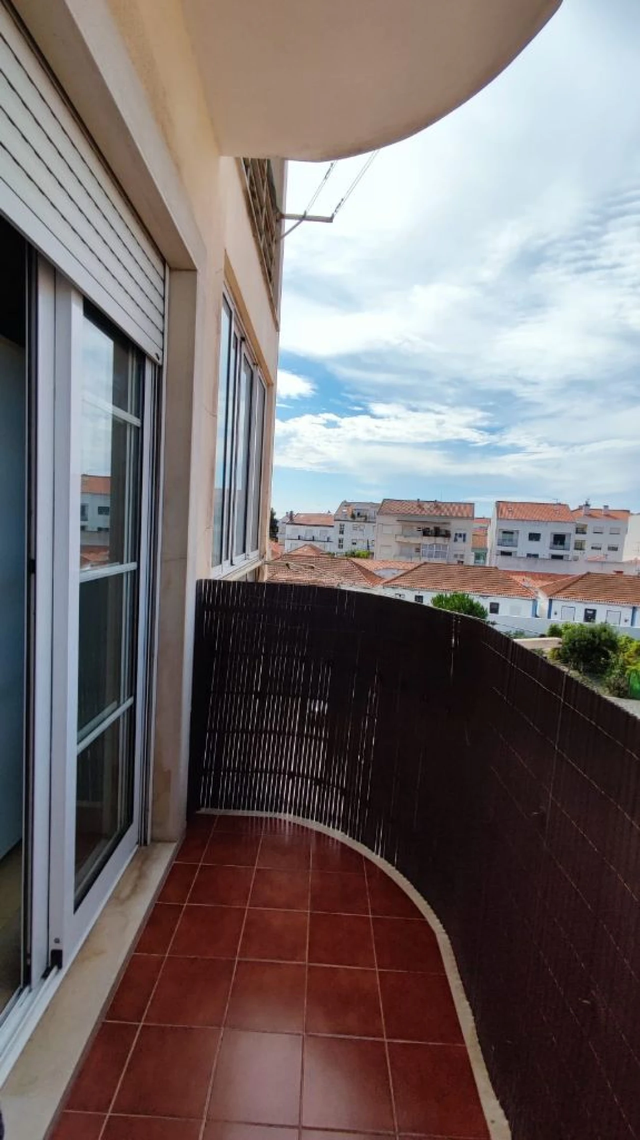 Apartamento T2 para Venda em Caldas da Rainha Foto 21