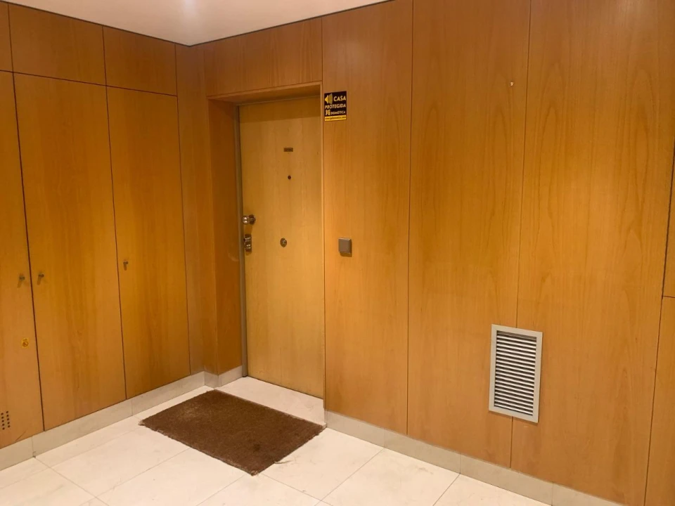 Apartamento T2 para Venda em Porto Foto 28