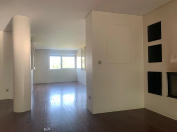 Apartamento T2 para Venda em Porto
