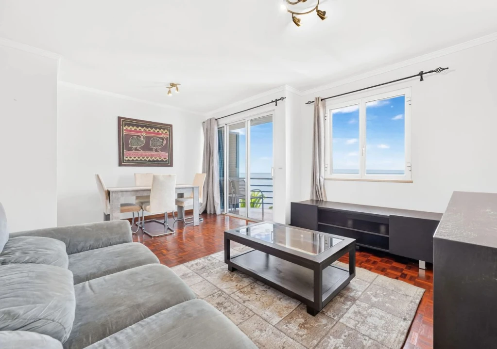 Apartamento T3 para Venda em Câmara de Lobos Foto 4