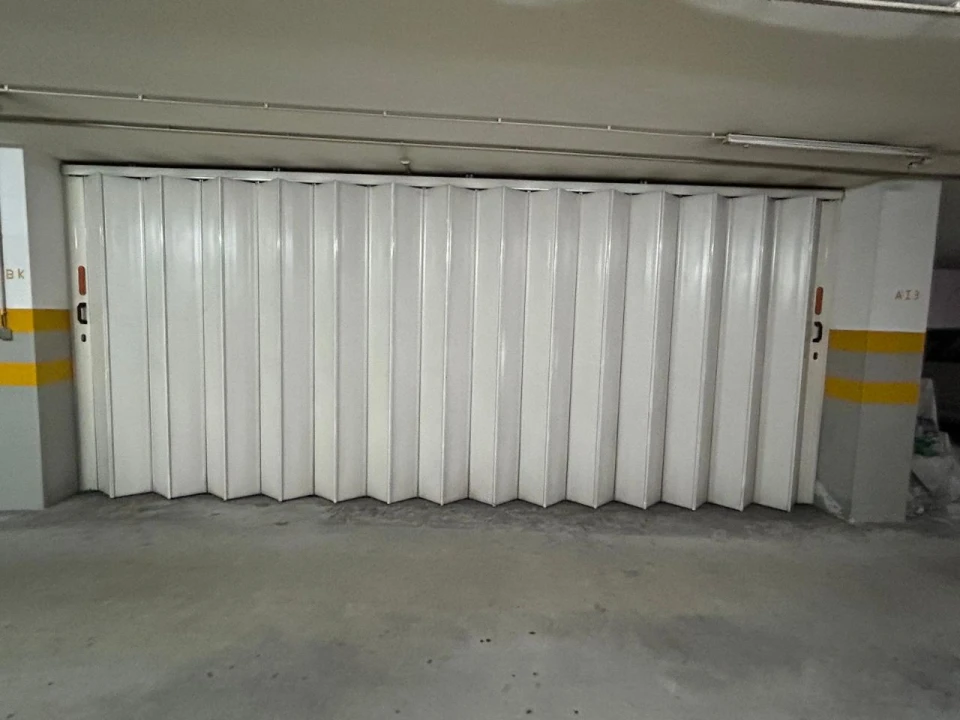 Garagem para Venda em Maia Foto 2