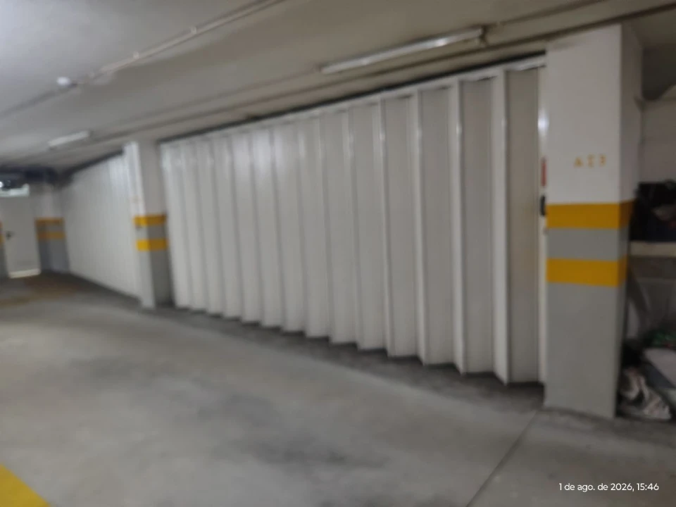 Garagem para Venda em Maia Foto 5
