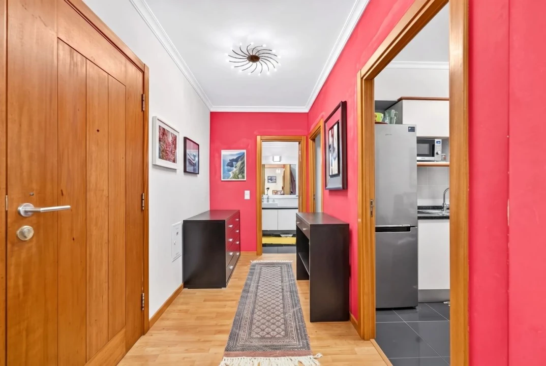 Apartamento T1 para Venda em Funchal Foto 4