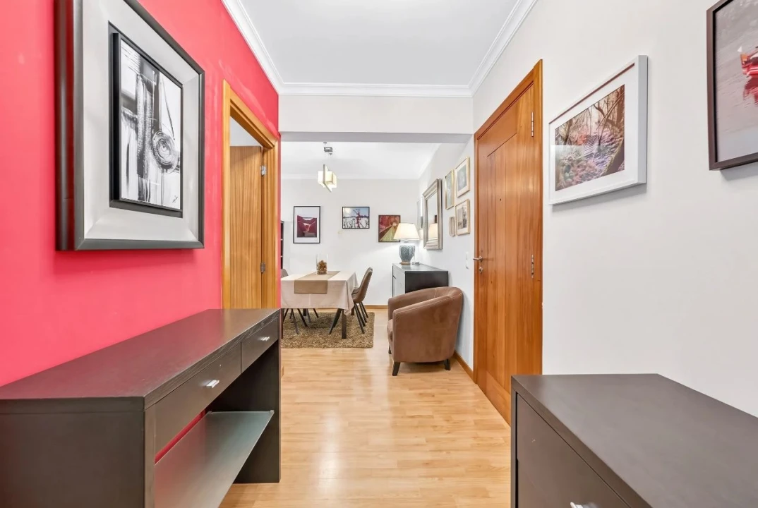Apartamento T1 para Venda em Funchal Foto 5
