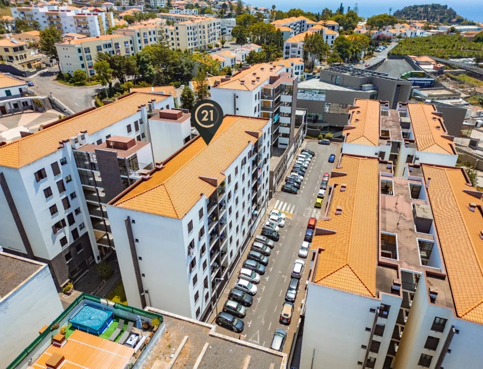 Apartamento T1 para Venda em Funchal Foto 1