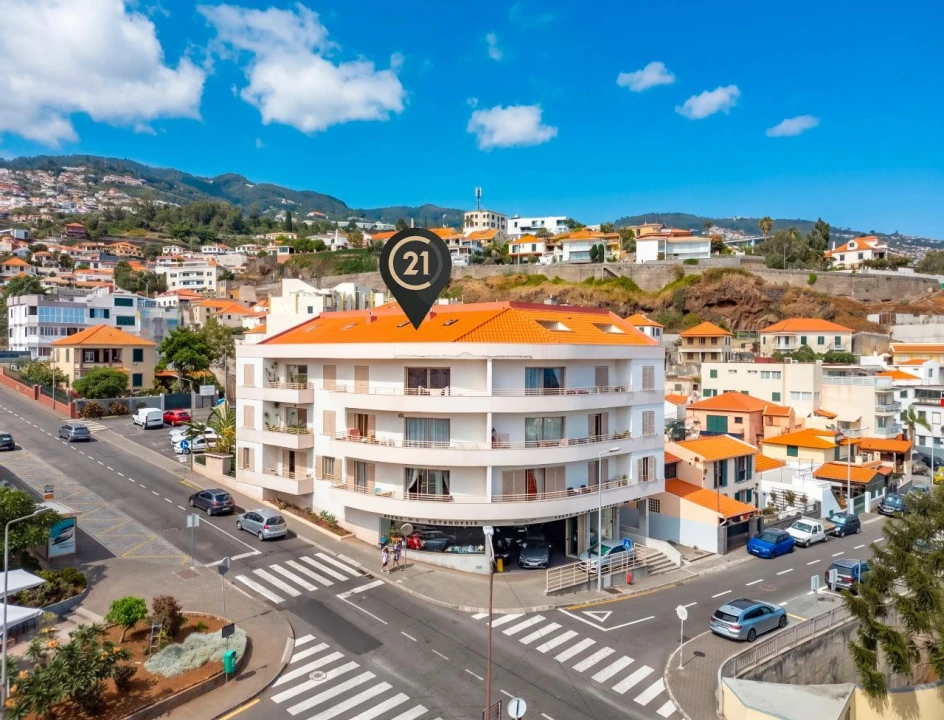 Apartamento T2 para Venda em Funchal Foto 1