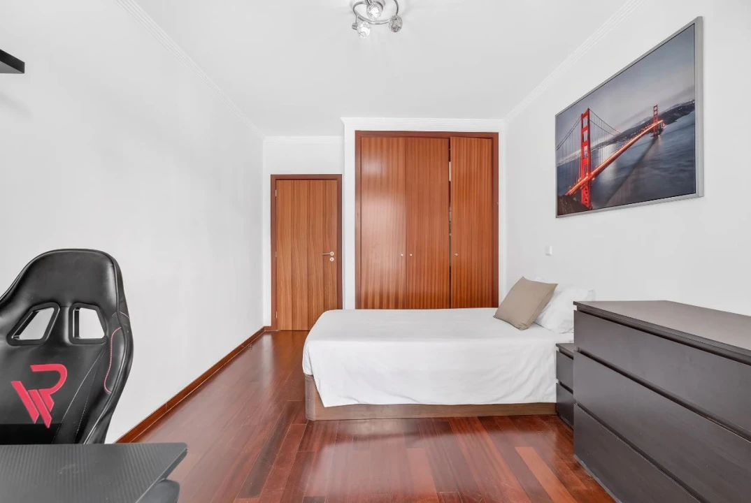 Apartamento T2 para Venda em Funchal Foto 16