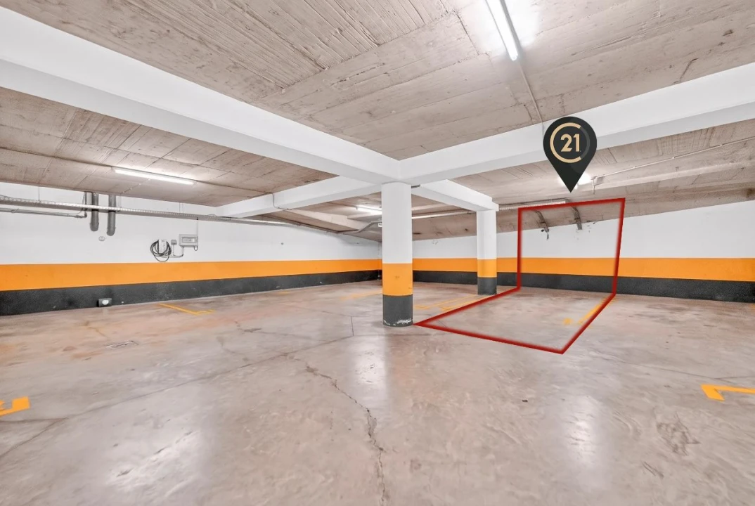 Apartamento T2 para Venda em Funchal Foto 19