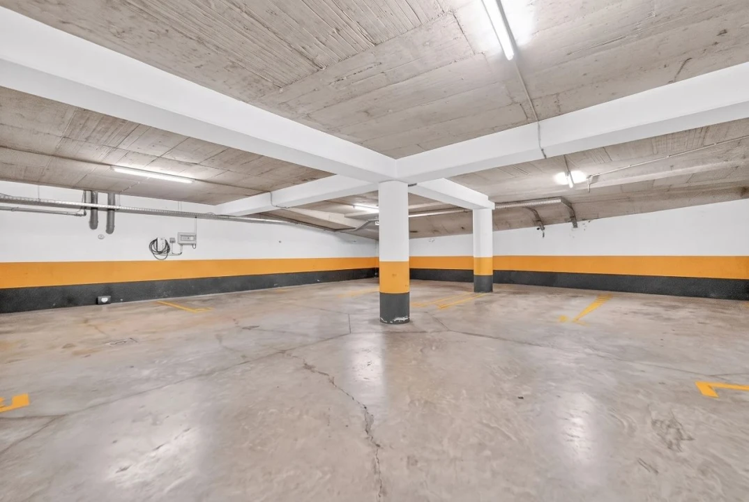 Apartamento T2 para Venda em Funchal Foto 20