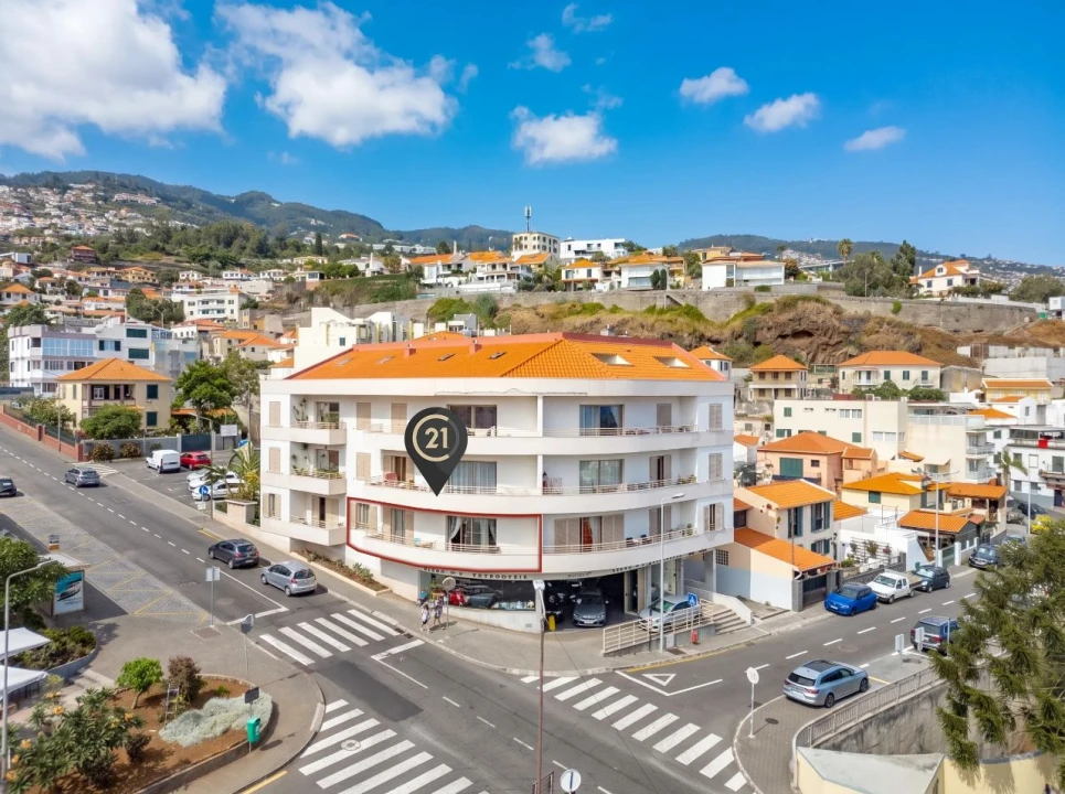 Apartamento T2 para Venda em Funchal Foto 23