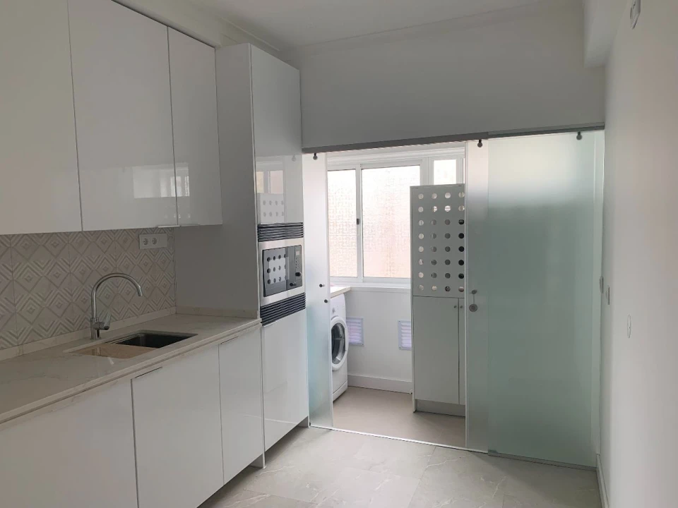 Apartamento T2 para Venda em Odivelas Foto 17
