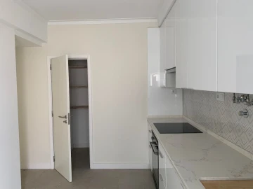 Apartamento T2 para Venda em Odivelas
