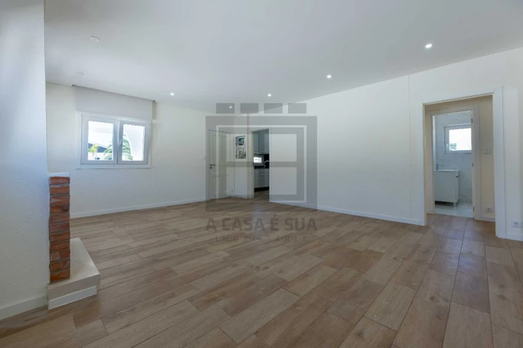 Moradia T3 para Venda em Torreira Foto 4
