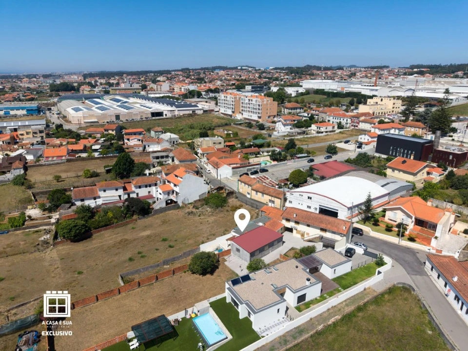 Moradia T2 para Venda em Ovar Foto 23