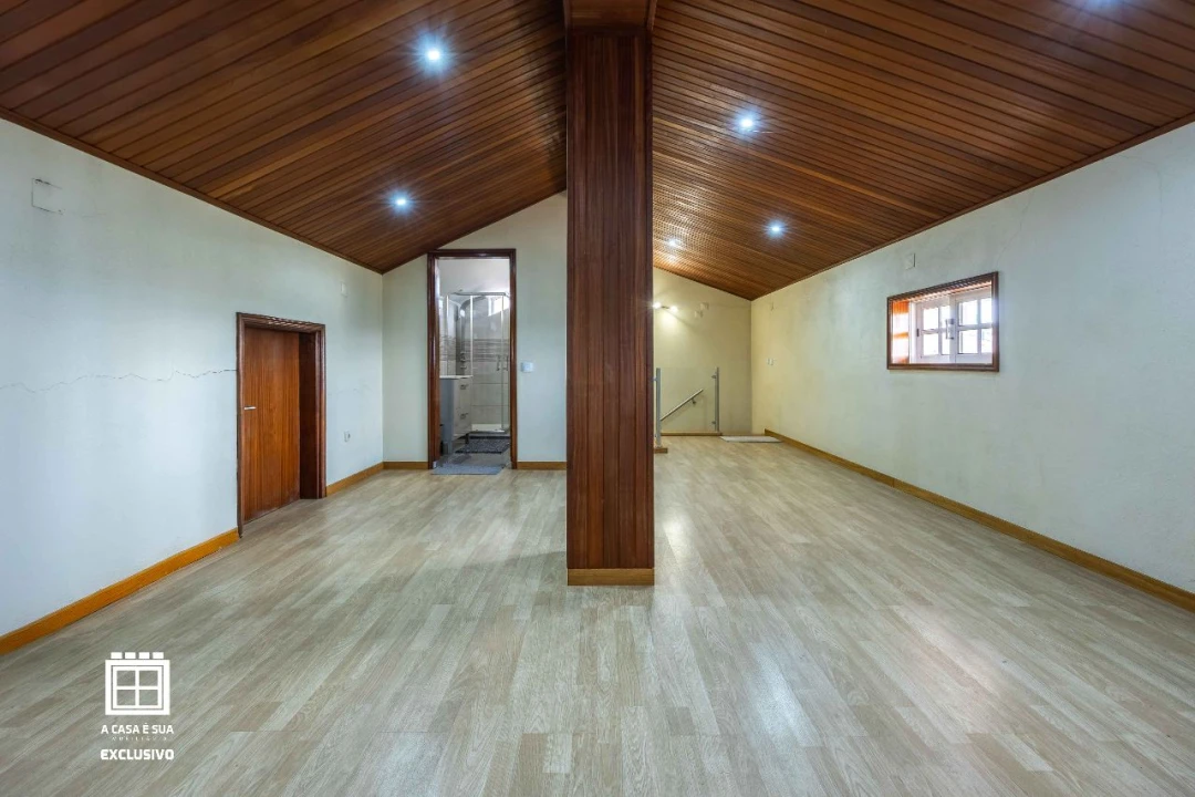 Moradia T4 para Venda em São João de Ovar Foto 30
