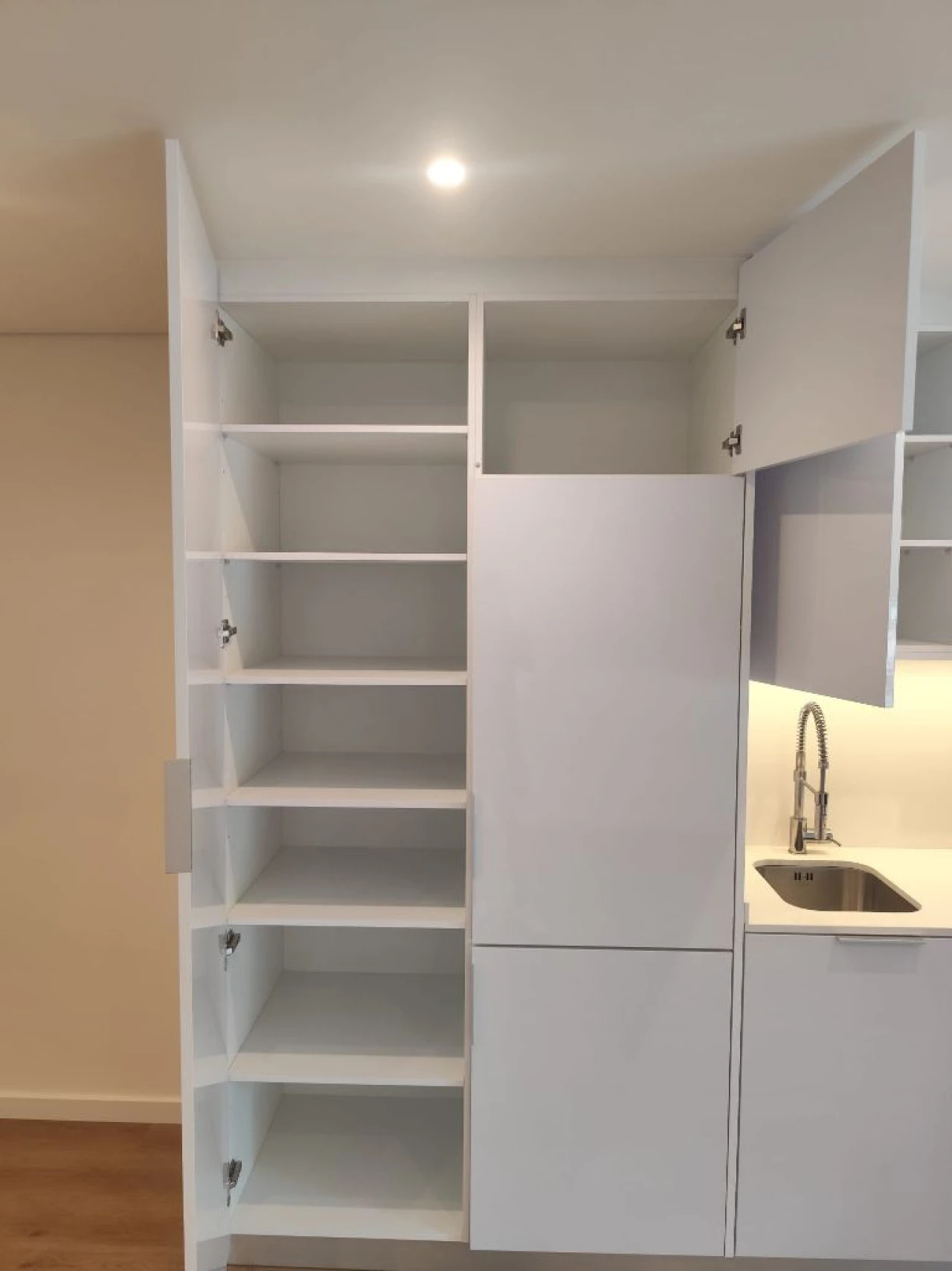 Apartamento T2 para Venda em Maia Foto 19