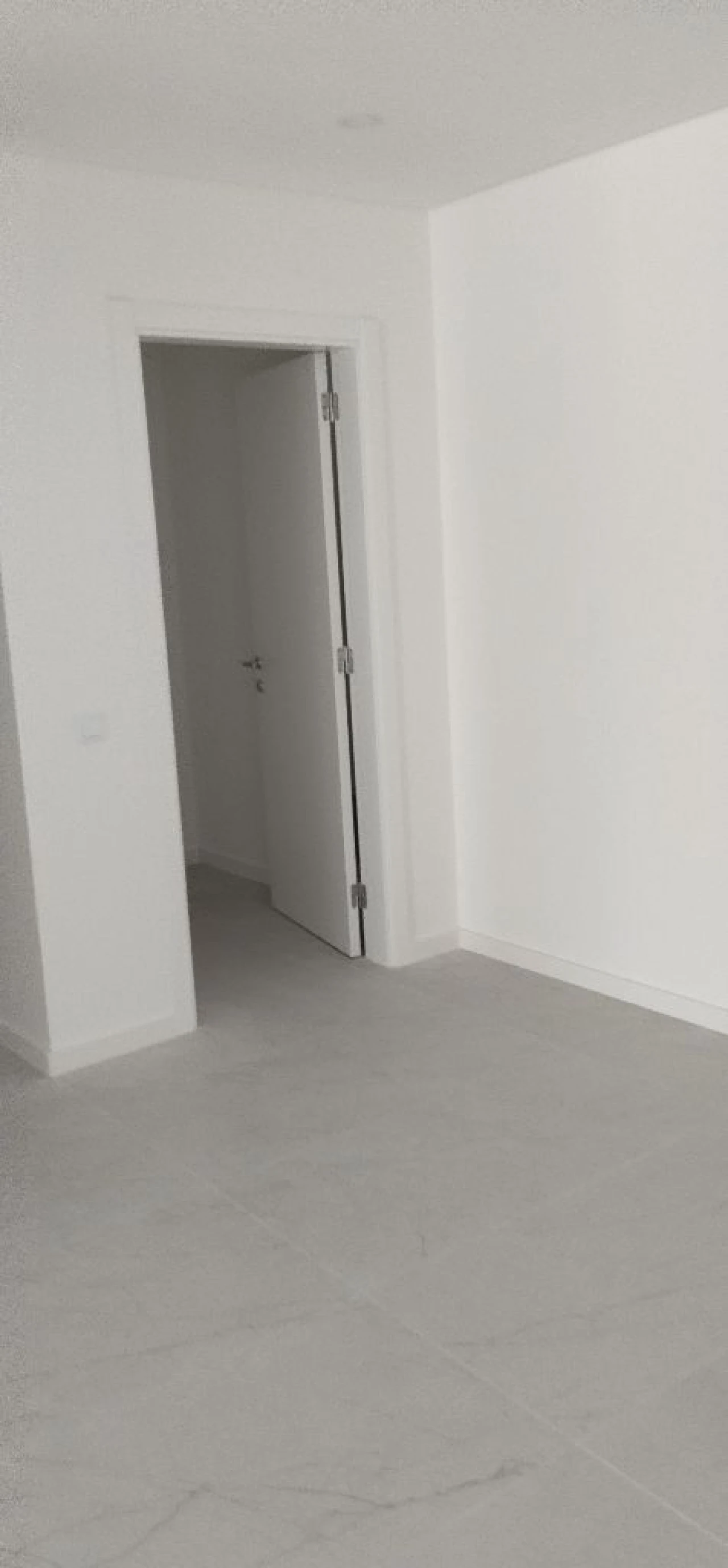Apartamento T2 para Venda em Quarteira Foto 14
