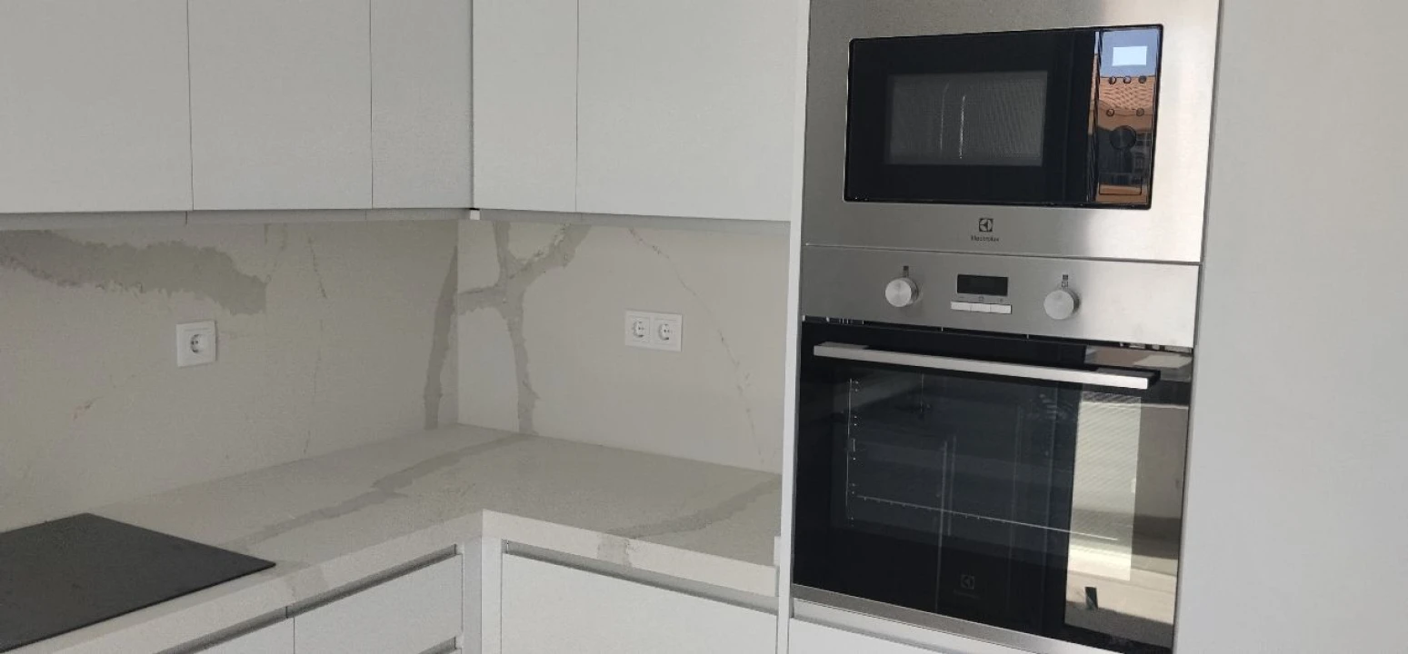 Apartamento T2 para Venda em Quarteira Foto 11