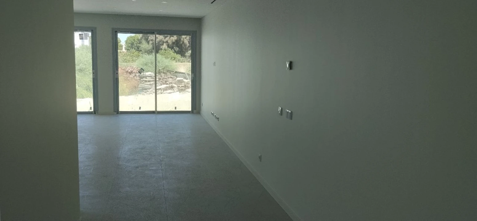 Apartamento T2 para Venda em Quarteira Foto 12
