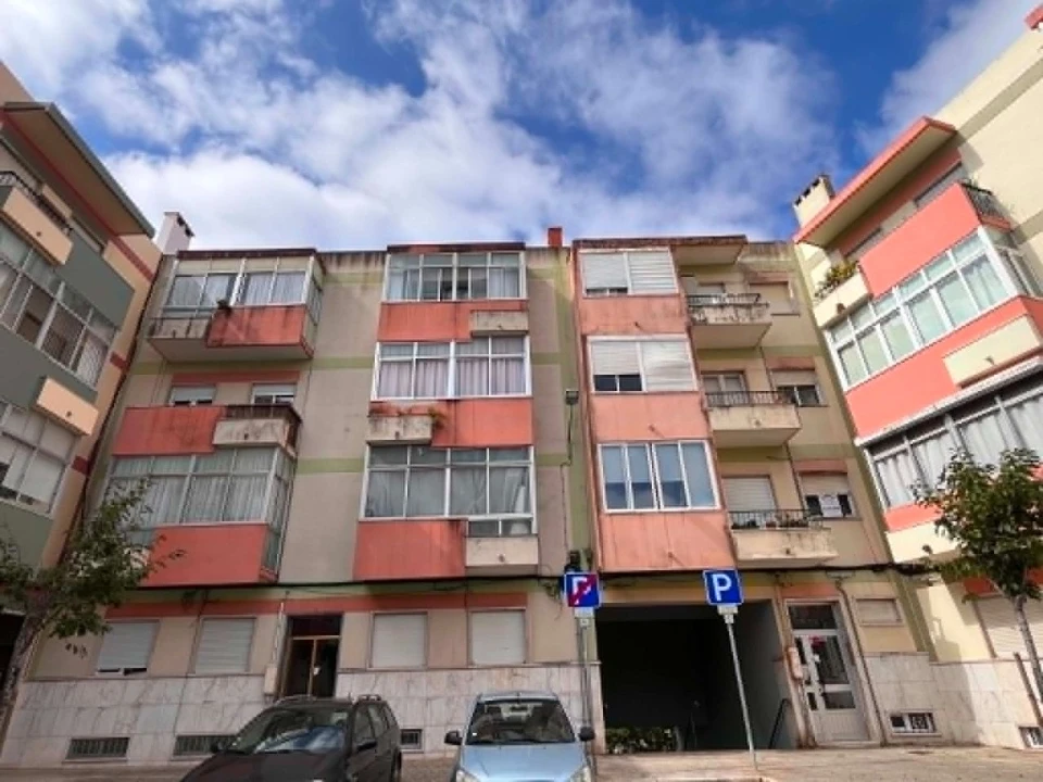Apartamento T3 para Venda em Amadora Foto 16